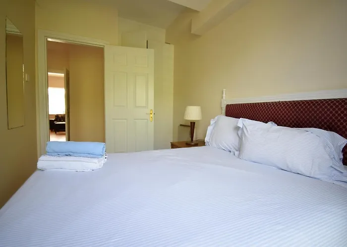 27 Cill Ard Bohermore Апартаменты *